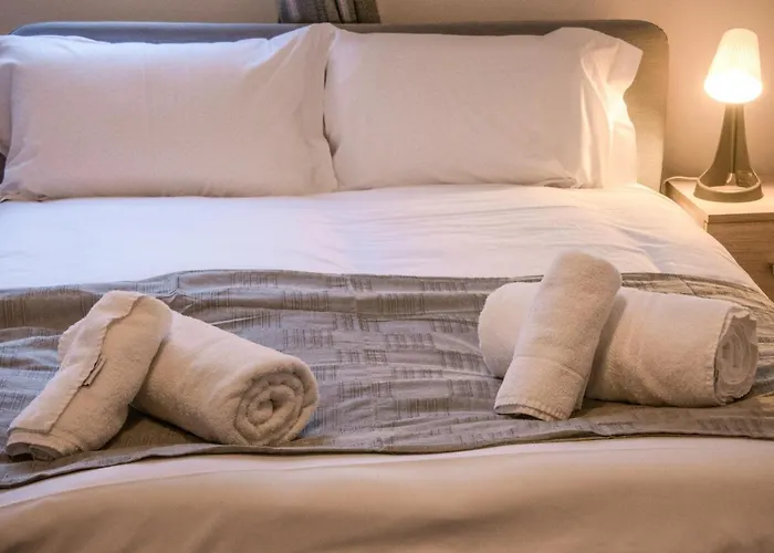 Millers With Free Allocated Parking * 约克