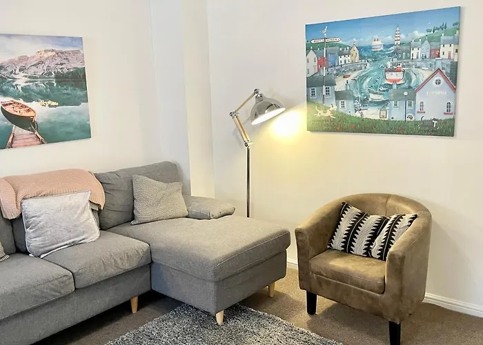 Millers With Free Allocated Parking Holiday home *